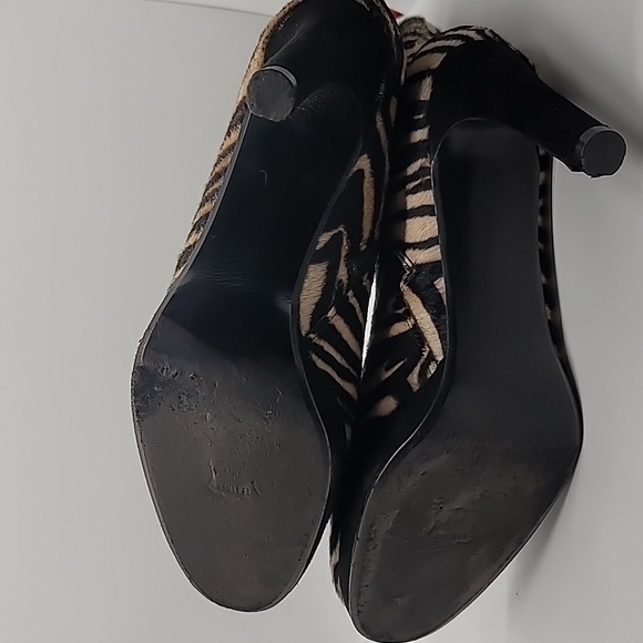 STUART WEITZMAN sz8 Pipenouveau Calf Hair Platform Bootie Zebra Print RA… - Picture 11 of 13